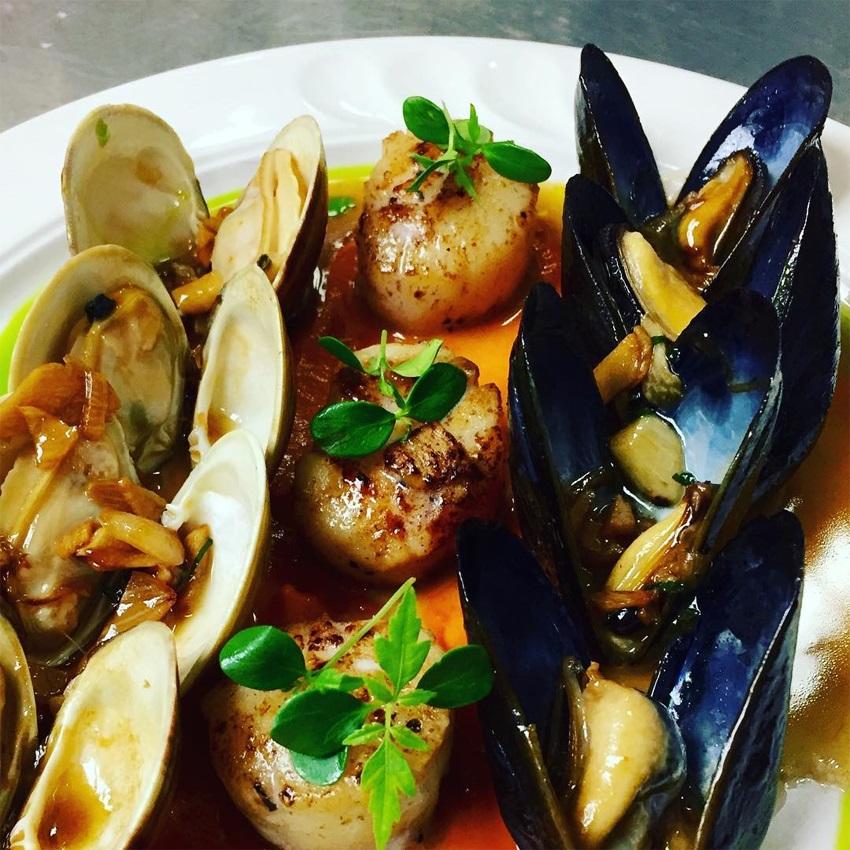 Italian Restaurant Piccolo Bistro Al Fresco Dining 29 Chestnut