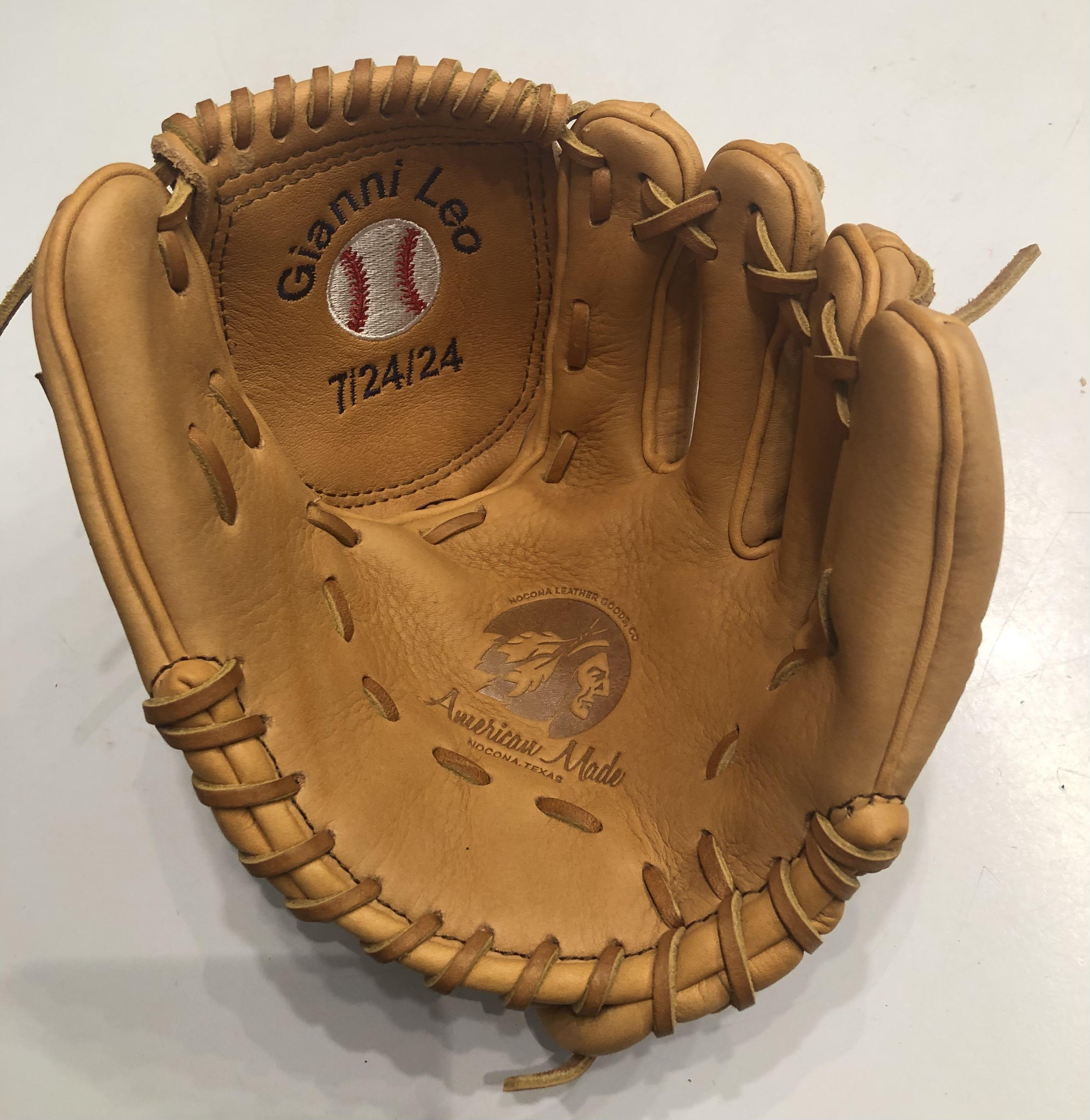 Baby baseball glove online