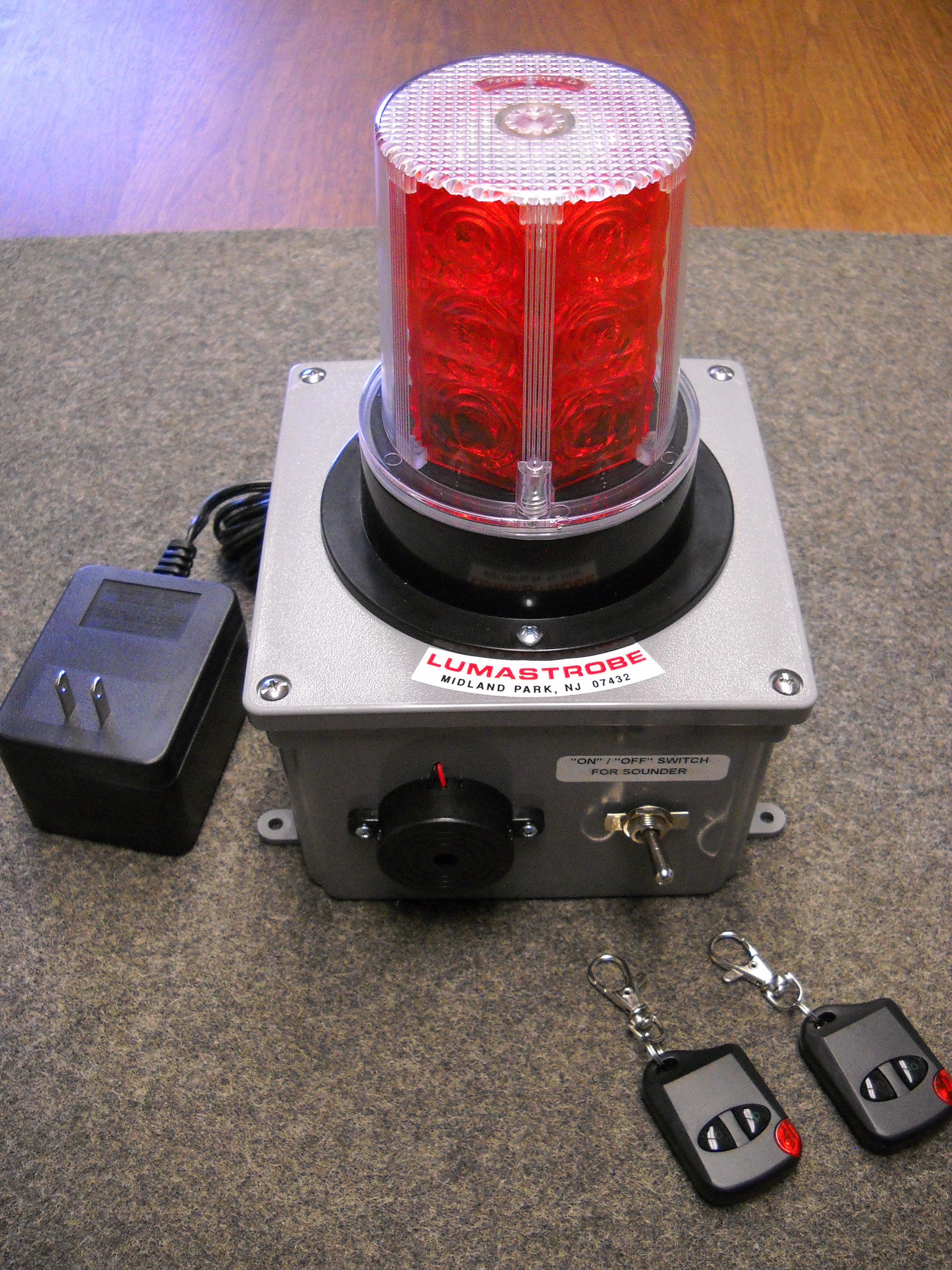 RCLX36120BUZZ Warehouse Light